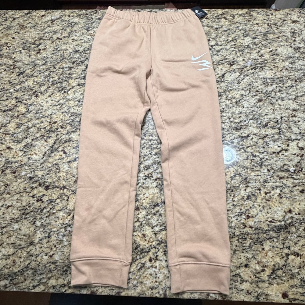 NEW Nike 3 Brand Russell Wilson Kids Fleece Joggers Tan Khaki Size L ws